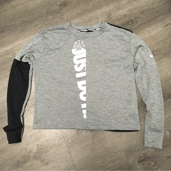 Nike Therma Sphere Icon Clash Women's Long Sleeve Running Top CJ8064-068 Size M - Picture 12 of 12